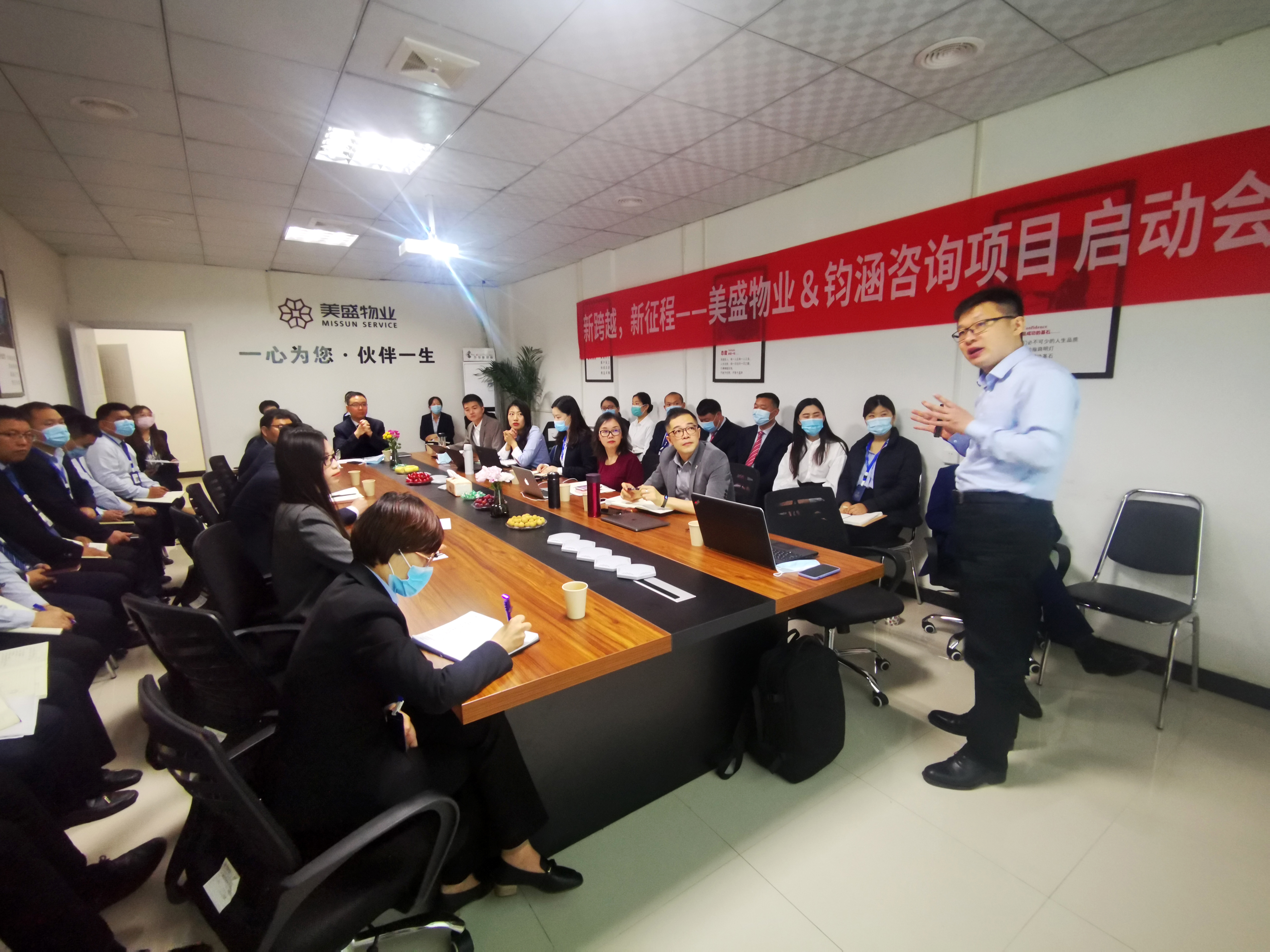 �¿�Խ �����̡�����ʢ��I(y��)���x����ԃ�(xi��ng)Ŀ����(d��ng)��(hu��)�A�M���_