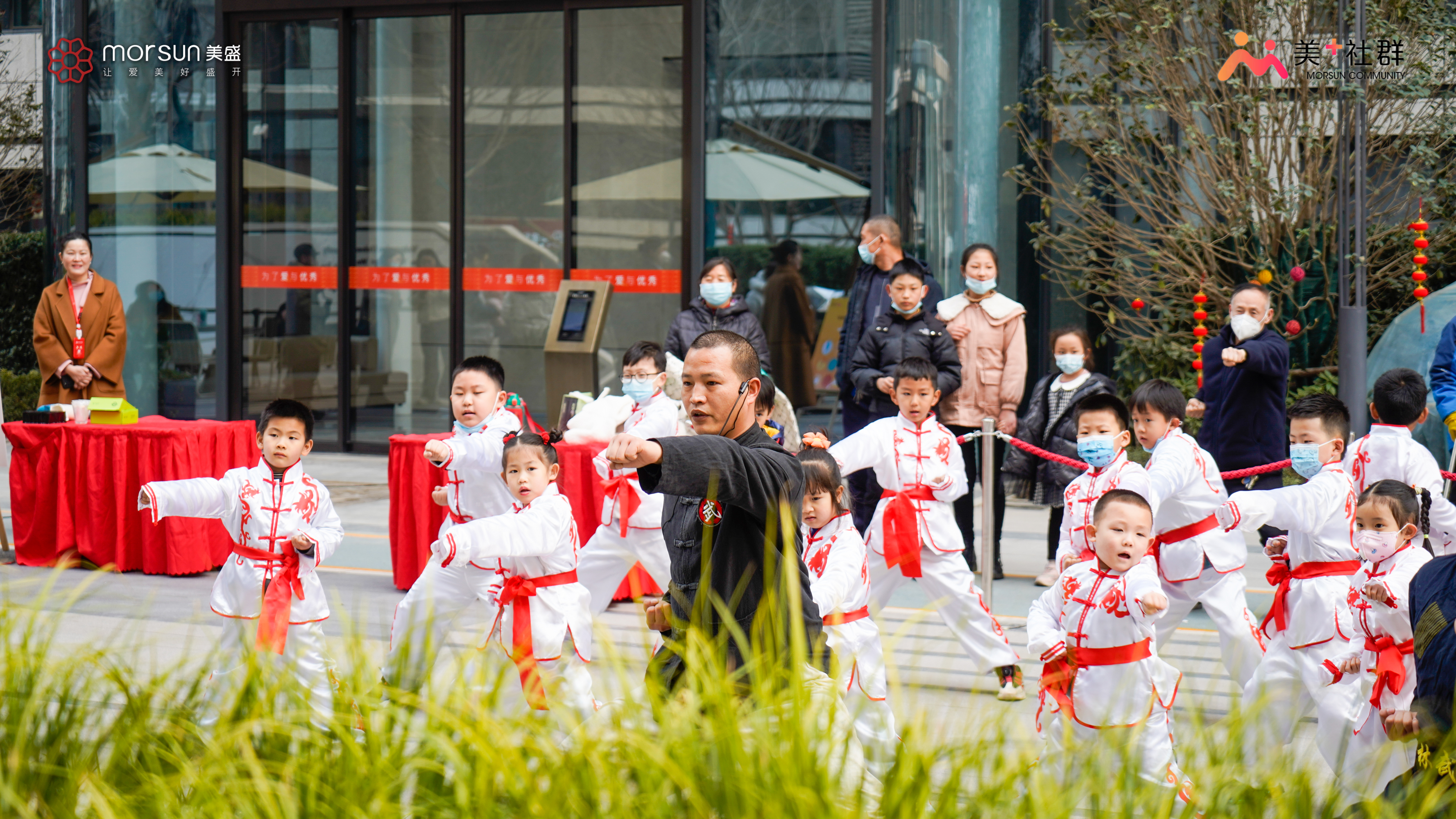 ��ʢ�����۞��B�@ȫ�������ϡ��˗U�� ������ԭ�W(xu��)���䷶�ķ���(w��)��(g��u)��֮·